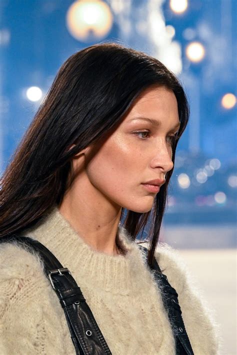 bella hadid measurements img models|Runways to Reality: Bella Hadid’s Real Height,。